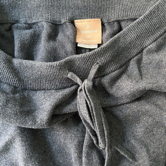 ThirdLove Cashmere Lounge Set - Picture 3 of 4